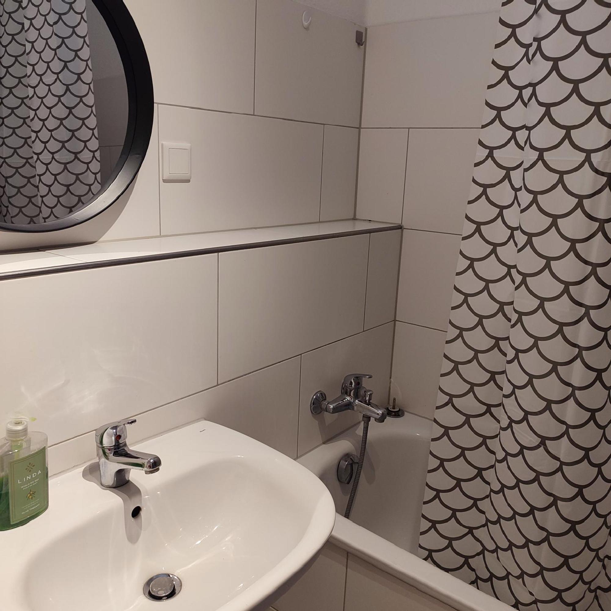 Ferienwohnung Monteurwohnung Messewohnung Duisburg Sued Grenze Duesseldorf 6 Personen 外观 照片