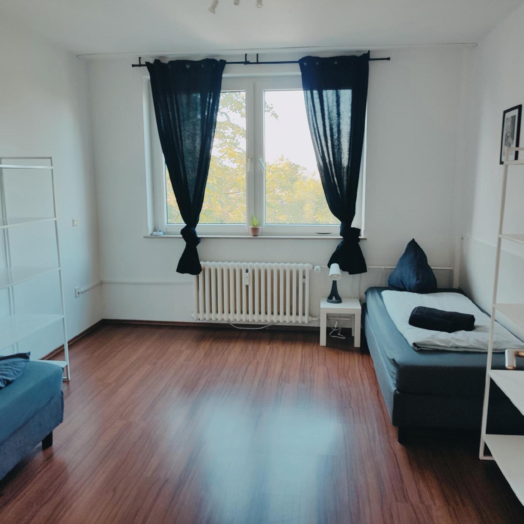 Ferienwohnung Monteurwohnung Messewohnung Duisburg Sued Grenze Duesseldorf 6 Personen 外观 照片