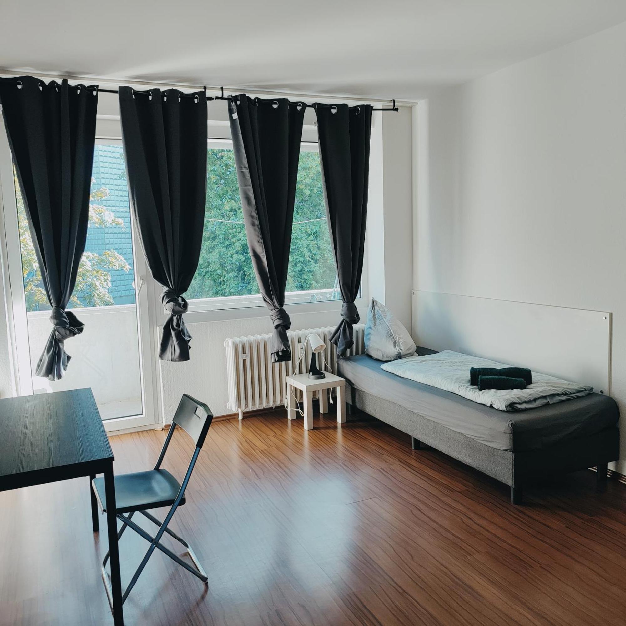 Ferienwohnung Monteurwohnung Messewohnung Duisburg Sued Grenze Duesseldorf 6 Personen 外观 照片